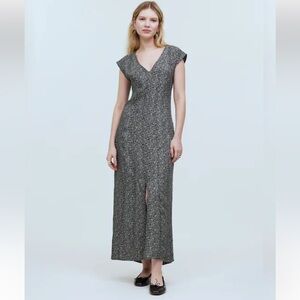 NWT Madewell Cap Sleeve V Neck Midi  Dress in Floral Cupro Blend Size 4